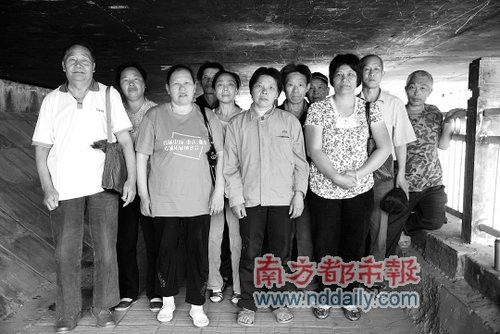 聚集在北京南站附近的访民们,绝大多数被安元鼎关押过,有的甚至不止一次。