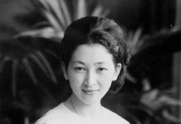 年轻时如此美丽！图记日本皇后美智子