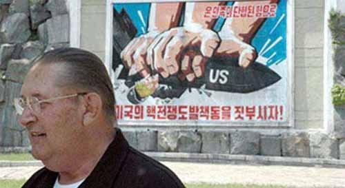 滞留朝鲜美国逃兵:给我十亿也不离开(组图)