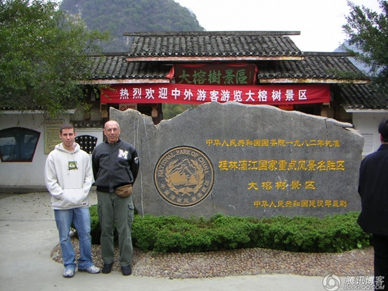 60岁美国男人口述:娶到一个中国女人不伪装幸福(组图)