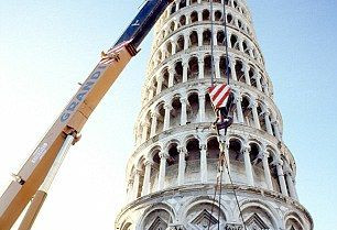 焕然一新 意大利比萨斜塔完成修复工程