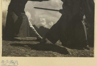 老照片：老外1935年拍摄的“华山论剑”