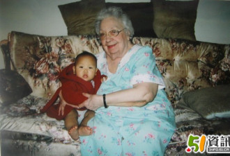 难忘的复活节记忆：儿子和他的洋奶奶