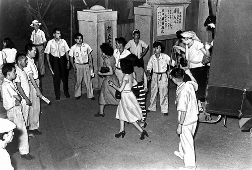 二战后日本是如何&ldquo;扫黄&rdquo;的？ - 胡志平 - 老胡