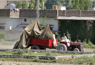 巴基斯坦交还突击拉登住所坠毁直升机