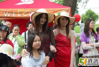 奥沙华牡丹节：华人成为赏花活动主体
