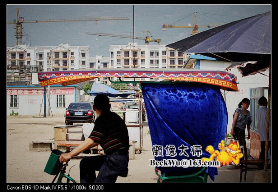 实拍：震后已整整三年 北川的老百姓还在住板房(高清组图)