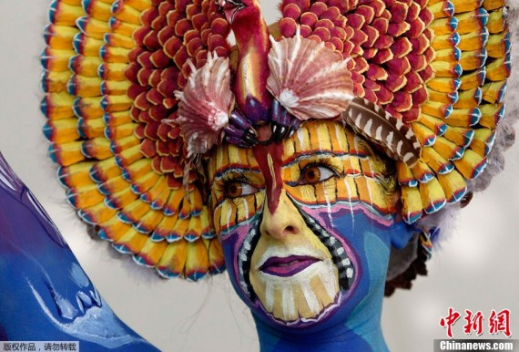 2011年7月1日，奥地利帕特沙赫，一年一度的世界人体彩绘艺术节在这里举行。