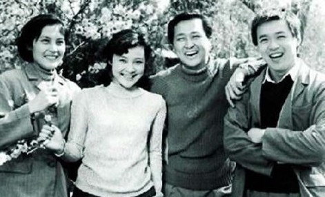 实拍：乱世用重典 1983年严打期间被抓的罪犯们(组图)