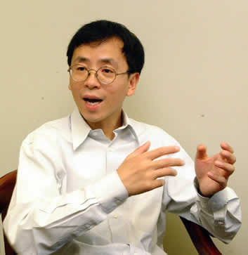 谢国忠：坏消息未必是坏事情 美评级调降对中国是福音