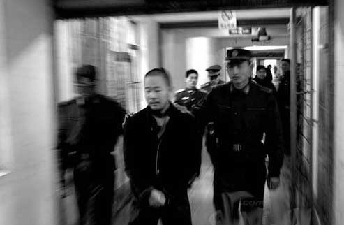 最后的接触 一死囚临刑前5小时