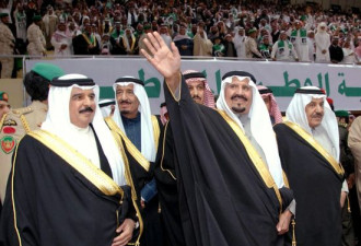 沙特王储在美逝世 王位继承问题引关注