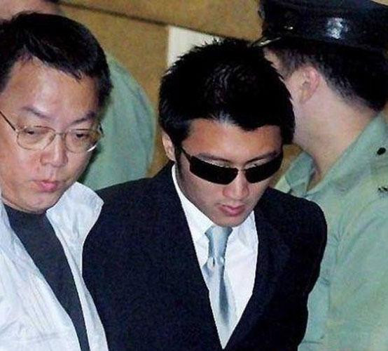 揭明星监狱生活 霆锋洗厕所豪门千金遭辱(图)