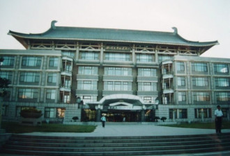 中国最宏伟25所高校图书馆 风格各不同