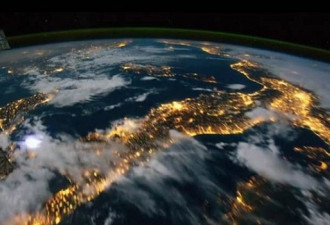 太空延时摄影拍地球绚丽光阵 令人惊叹