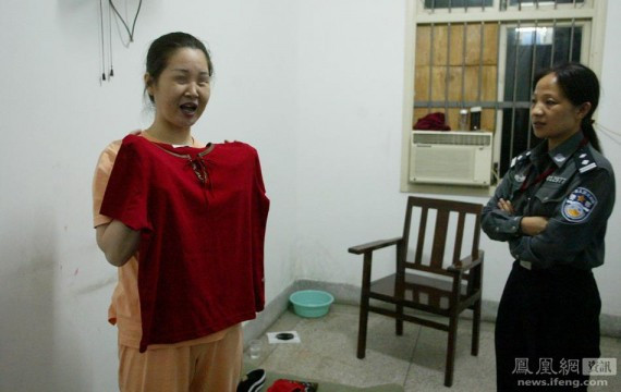 摄影记者直击:女囚临刑前的十二小时(高清组图)