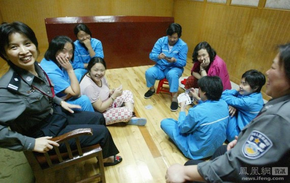 摄影记者直击:女囚临刑前的十二小时(高清组图)