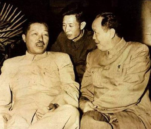 老照片：胡耀邦罕见旧照曝光 1941年结婚照(组图)