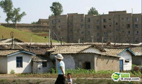 实拍朝鲜最富裕的乡镇 朝鲜版的政治典型“华西村”(组图)