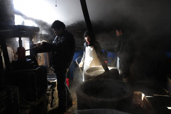 惨无人道:智障劳工在北京黑豆腐作坊内被虐致死(高清组图)