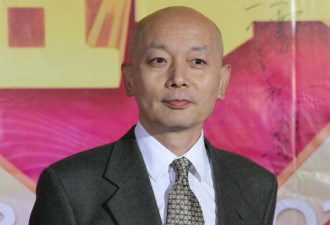 葛存壮葛优父子同场亮相 冒雪走红毯