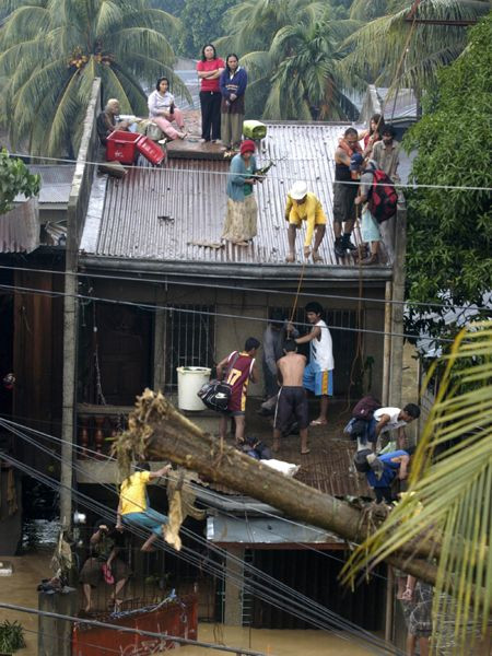 热带风暴“天鹰”袭击菲律宾 已导致440人死亡(高清组图)