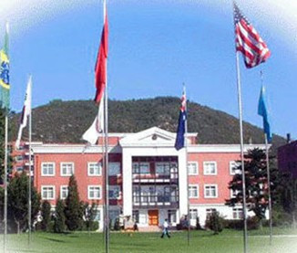 盘点奢侈的星二代 从小就读贵族学校(多图)
