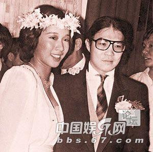 财产厮杀的幕后:揭秘霍家与女星们的纠葛情史(组图)