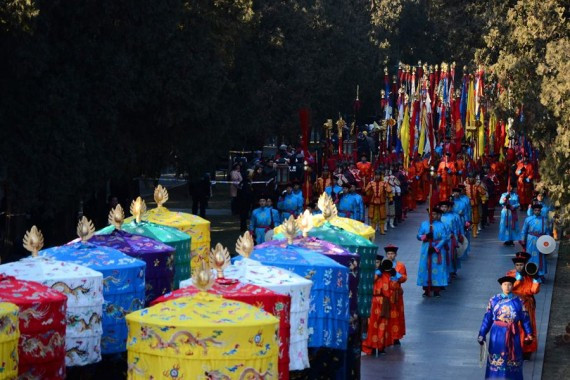 天坛举行祭天仪式 “皇帝”首次坐轿出席(高清组图)