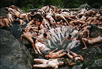 艺术家裸体艺术摄影 全球18万人参与