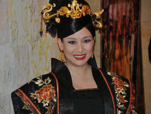 昔日荧屏女皇寻踪 林凤娇曾当舞厅女郎(组图)