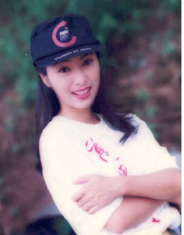 昔日荧屏女皇寻踪 林凤娇曾当舞厅女郎(组图)