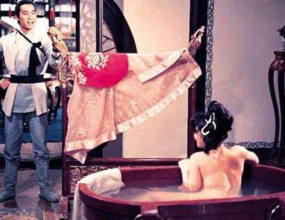 1970年代香港艳星余莎莉：竟是抗日虎贲将军余程万之女