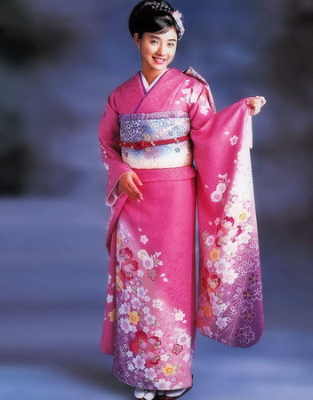 组图:揭秘日本女人和服里隐藏秘密 为掩盖缺陷