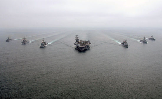 专家称美国三艘航母向伊朗逼近 可能意味着战争将临(图)