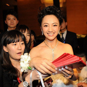 八卦:图揭王菲六一班成员复杂婚史情史 堪比狗血大戏