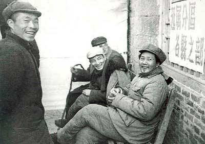 毛泽东在延安被迫每天吃土鸡：“这是革命任务”(图)