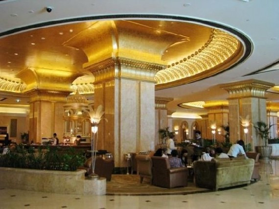 强烈视觉震撼 感受世界最奢侈的“偷情”酒店(高清组图)