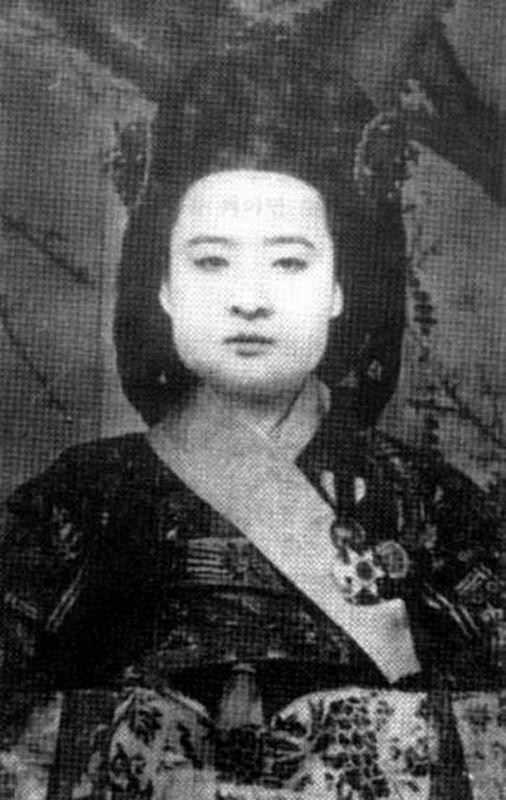 朝鲜宫廷末代王妃们的旧照：明成皇后真容(曝光高清组图)