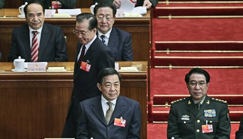 美国分析人士谈薄熙来被免职：他作风强势让中共高层不安