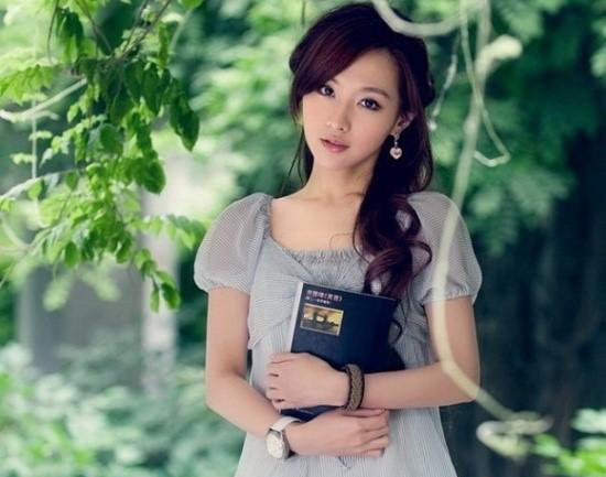 中国校花一览 西部地区大学美女不输中戏(组图)