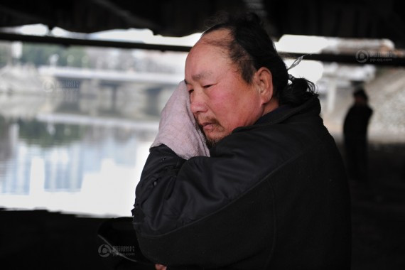 别样流浪汉：痴情男为寻失踪女友浪迹天涯22年(高清组图)