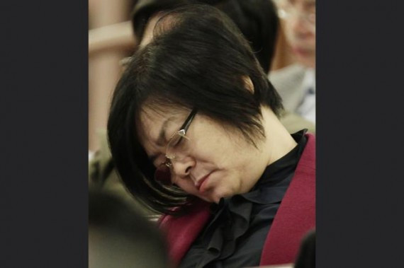 居庙堂之高而忧社稷 两会代表鞠躬尽瘁好辛苦(高清组图)