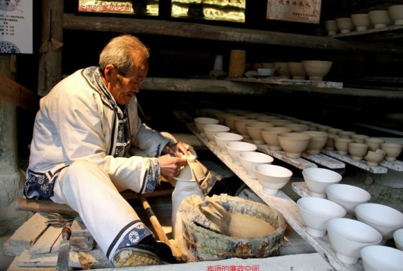 实拍：82岁的景德镇老窑工与世界最古老瓷窑(高清组图)