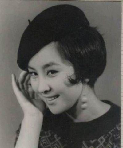 曝谢霆锋是赌王私生子 生母狄波拉艳绝香江(多图)