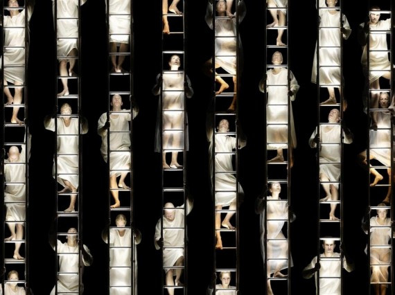 德国艺术家、摄影师打造诡异人体组合造型(多图)