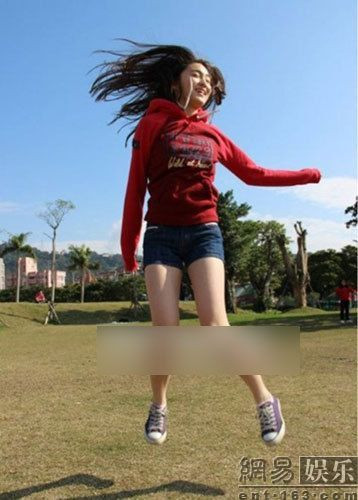 网友曝出53岁童安格17岁女儿童玉谖惊艳私房照(组图)