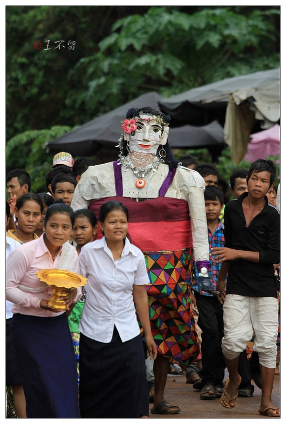 亡人节：实拍柬埔寨的“清明节”奇特风俗(高清组图)