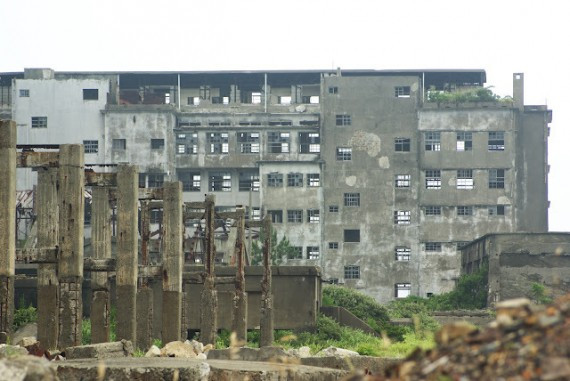 探访日本最荒凉鬼岛军舰岛:曾经是日本主要煤炭来源(组图)