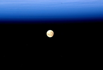 壮美：宇航员从40万米太空拍摄地球